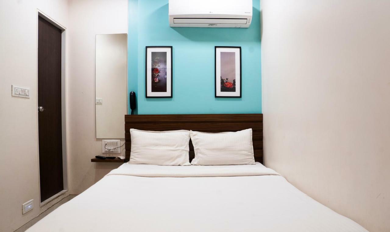 Oyo Flagship 13885 Metro Residency Hotel Mumbai Luaran gambar