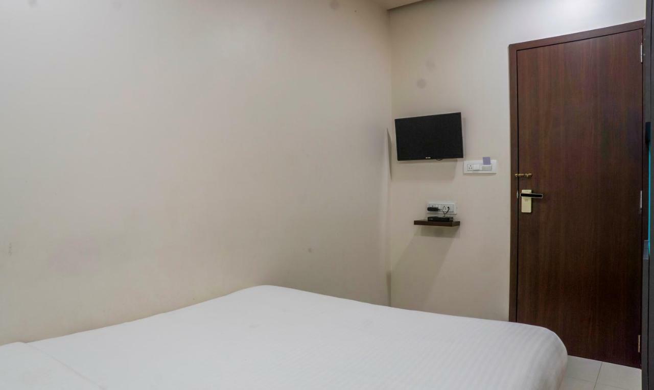 Oyo Flagship 13885 Metro Residency Hotel Mumbai Luaran gambar